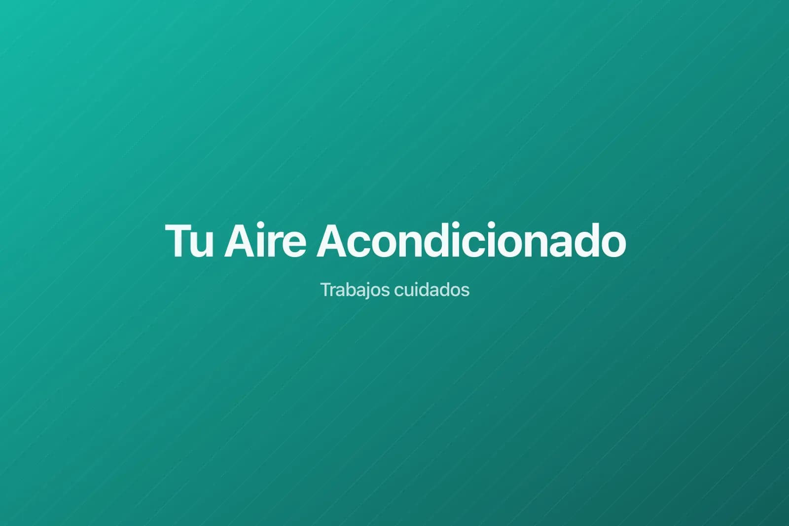 Técnico haciendo mantenimiento